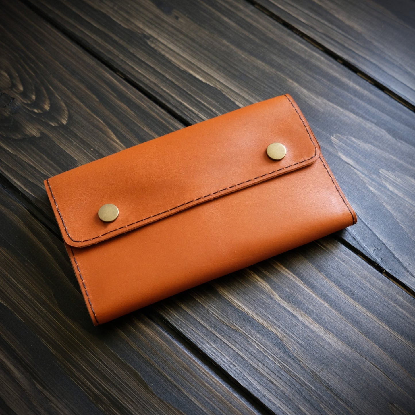 Astuccio porta tabacco in pelle personalizzabile marrone - Munkiy Italy - Astuccio per tabacco