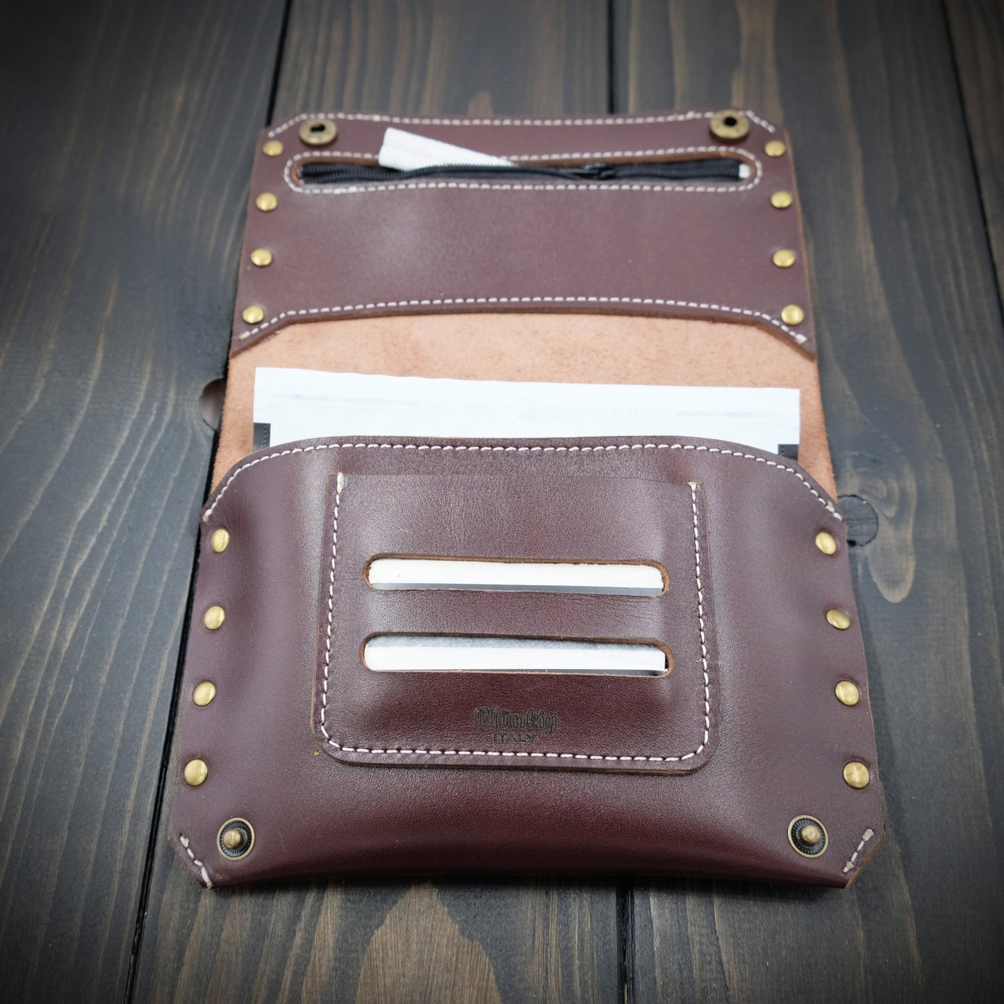Astuccio porta tabacco in pelle personalizzabile marrone - mod. Metal - Munkiy Italy - Astuccio per tabacco