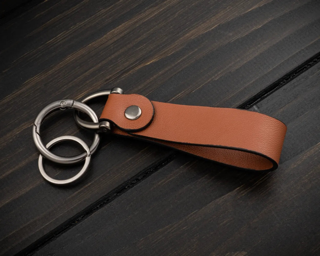 Portachiavi Personalizzato in Vera Pelle Marrone Legno