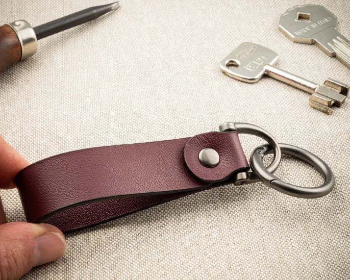 Portachiavi Personalizzato in Vera Pelle Borgogna