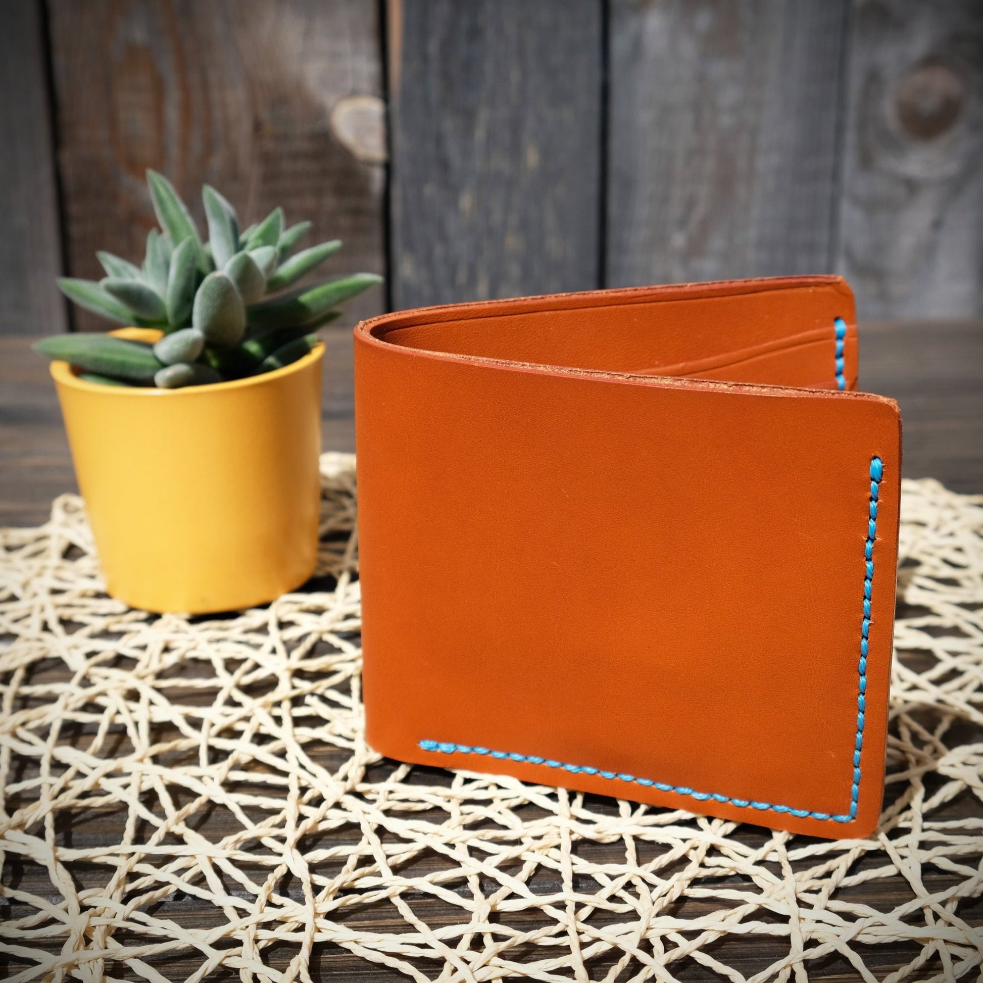 Portafoglio bifold in pelle 100% cucito a mano - Munkiy Italy - Portafogli fatto a mano